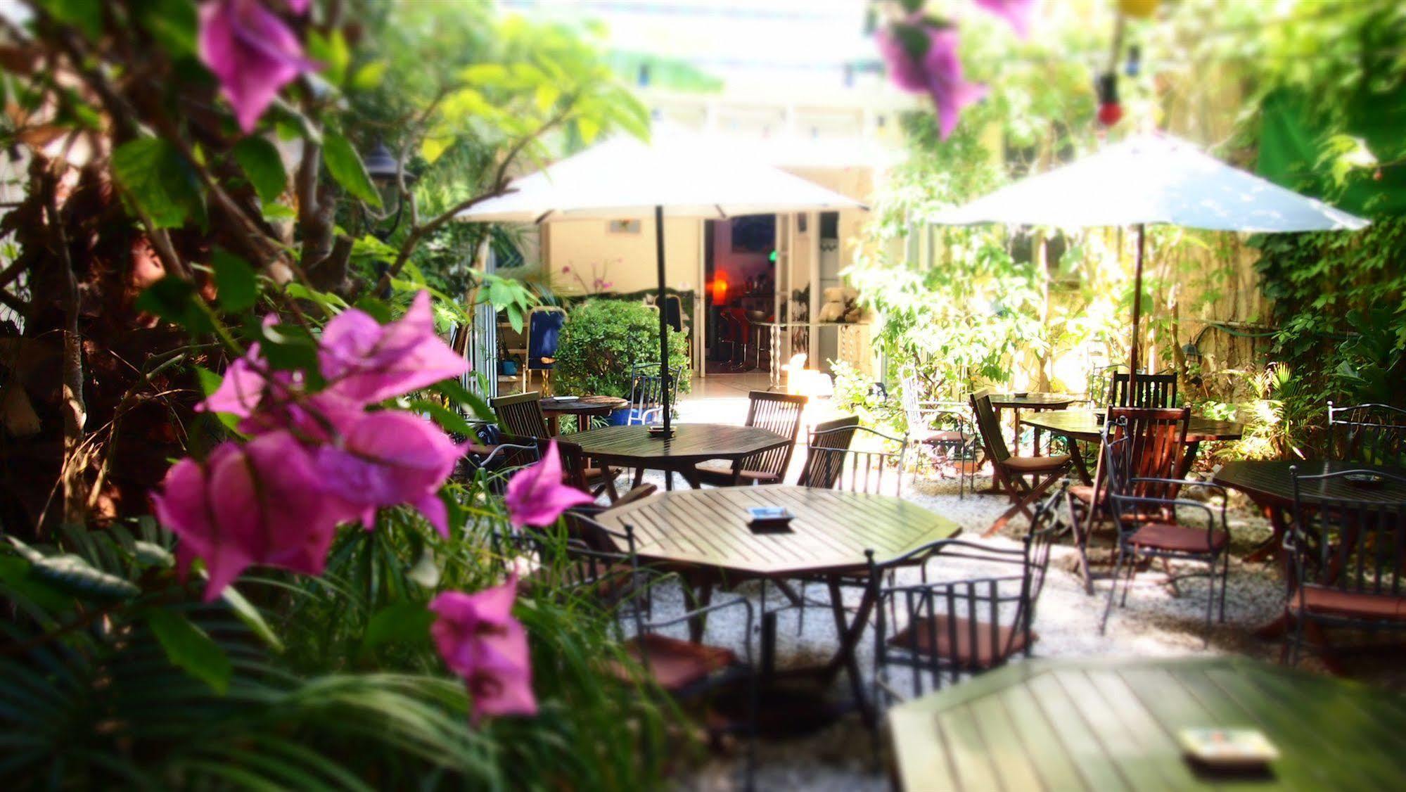Privat Hotel Liberty Sitges Eksteriør billede